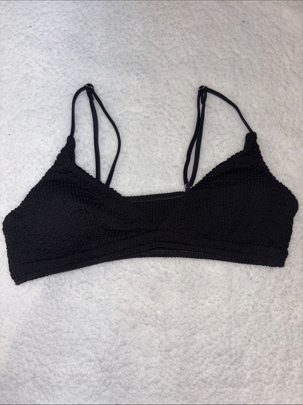 Aqua Tropic Swimwear Medium Black Bikini top with Textured Knit